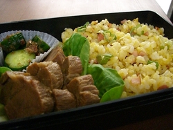 チャーハン弁当