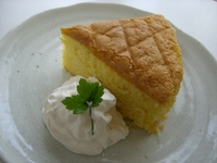 スポンジケーキ