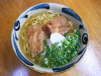 米八そばのソーキそば 2011/04/09 16:22:51