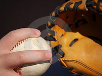 本日7月17日は高校野球沖縄大会決勝戦が行われる日だそうです。 2011/07/17 08:58:56