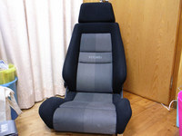 RECARO。