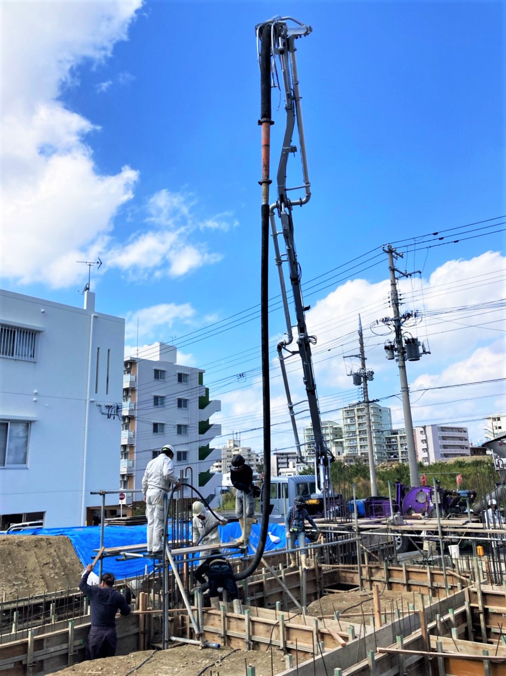 浦添市「経塚二世帯の家」基礎工事