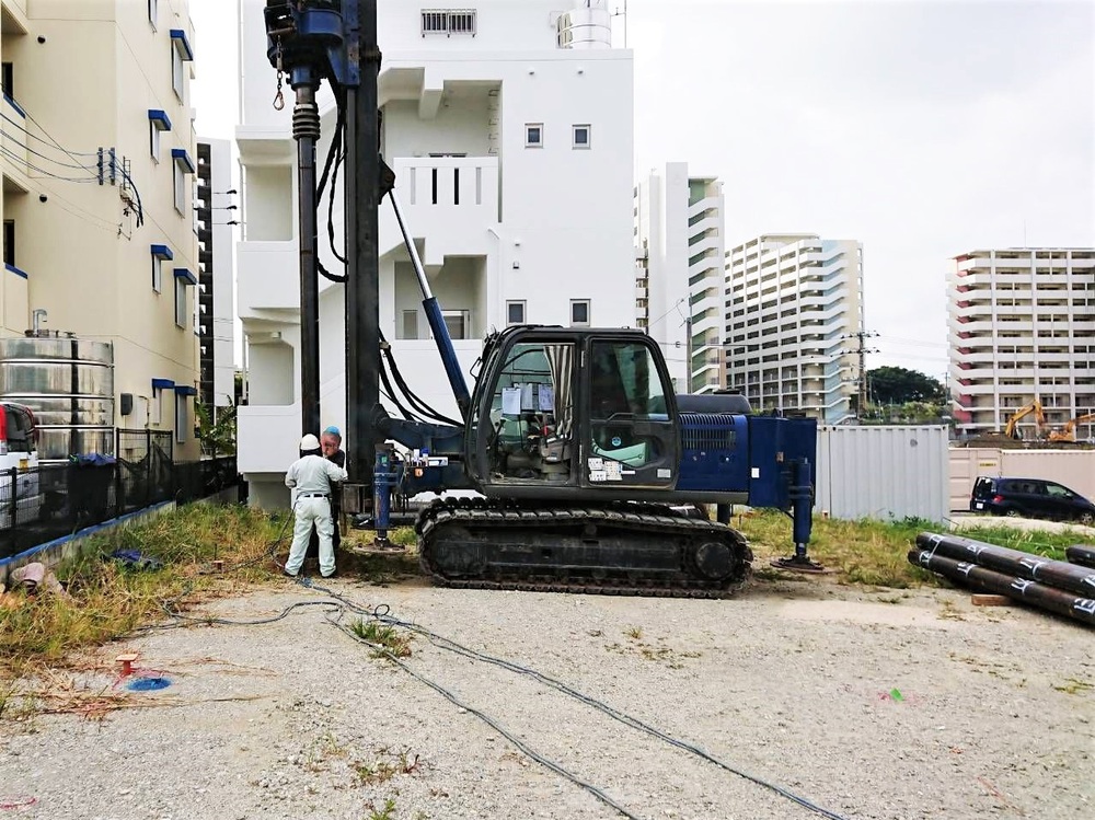 浦添市「経塚二世帯の家」基礎工事