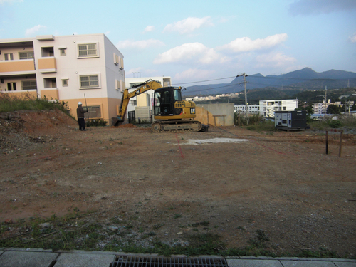 名護市「宇茂佐の森の家」基礎工事