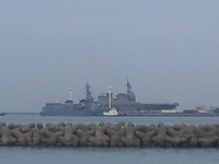 自衛隊艦船？ 2012/01/14 09:23:14