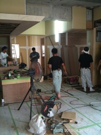 一階木工事 2010/08/26 11:22:34
