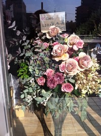 PRETTY WOMEN　贈花 2011/02/22 21:46:51