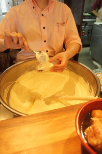 maru CAFEのティラミスとアップルパイ