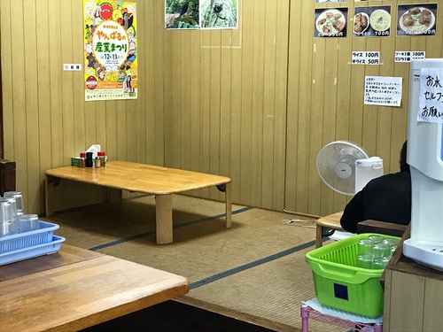 前田食堂 名護店