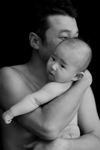 オスが父親になった理由（オスの不安がオスを父親にした）