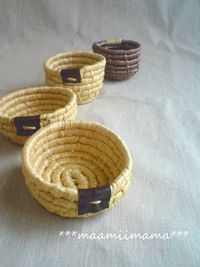ハンドメイド：アンダリヤの小さなかご。