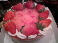 いちごムースケーキ 2010/03/03 22:58:38