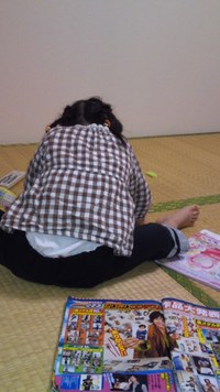 何をしてるでしょう～ 2011/03/10 19:26:32
