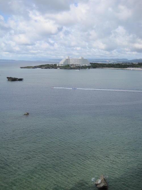 沖縄の海はス・テ・キ