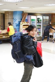 女子の一人旅トークライブ盛況！（旅332日後・11月28日） 2011/12/02 23:28:48