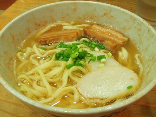 天龍（沖縄そば・沖縄料理）