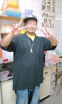 ｽﾀｯﾌ紹介(-_-#) 2011/10/29 12:06:55