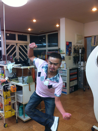 ｽﾀｯﾌ紹介で～す(^O^) 2011/10/27 14:49:46