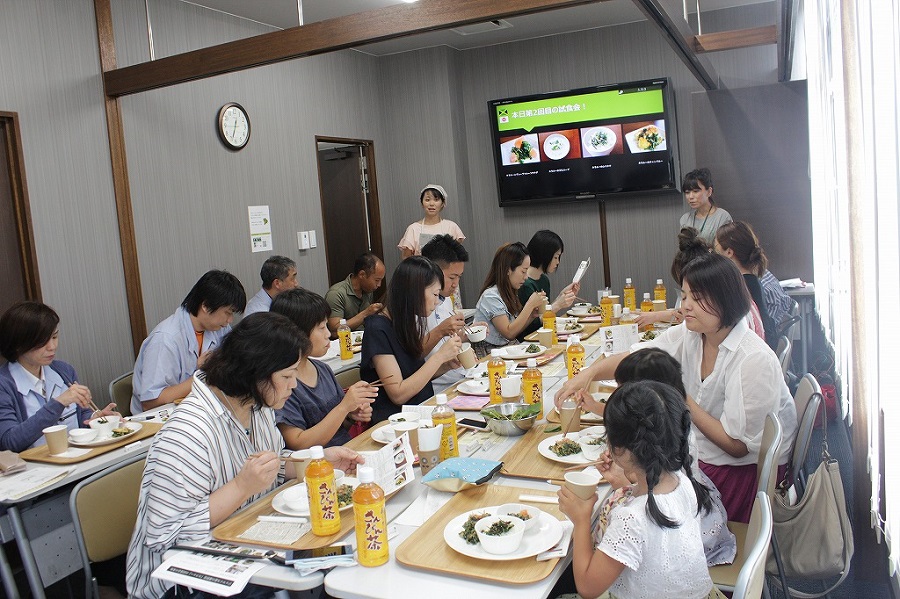第2回カラルー試食会 バケーションキッチン 知念さん