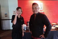 【沖縄バイト】未経験者OK★元気さえあれば楽しく働けるホールスタッフのお仕事紹介です 2018/01/18 11:15:50