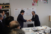 ☆中城湾港泡瀬地区埋立事業に関する県議会への要請☆ 2013/04/15 13:44:56