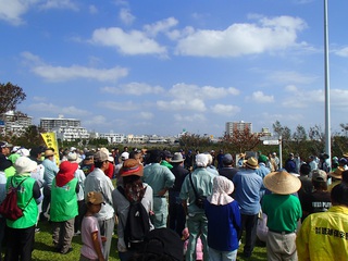 ☆比屋根湿地及び泡瀬海岸清掃☆