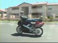 バイクは安全にのりましょう。 2006/09/20 13:01:09