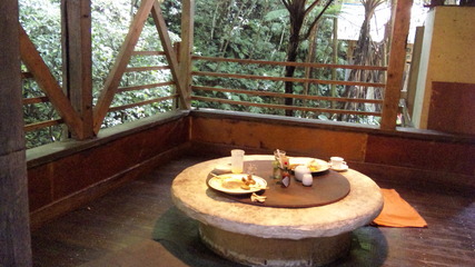 カフェ 山甌
