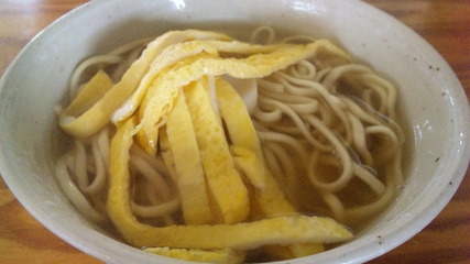 海が見えるそば家