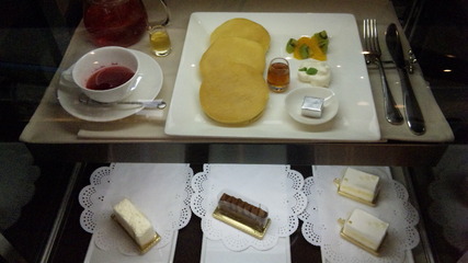 薬蜜本舗 沖縄プラザハウス店
