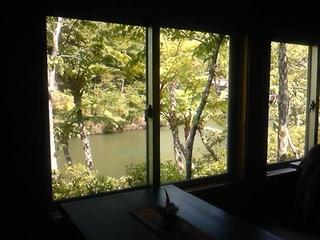 カフェ 七色の風
