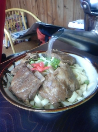 八重食堂