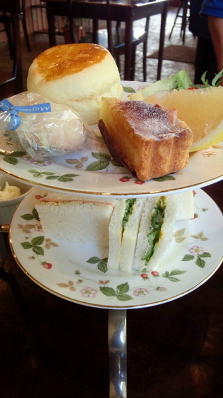 Patisserie, SALON de The Miche-Miche
