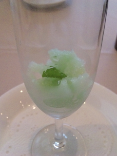薬蜜本舗 沖縄プラザハウス店
