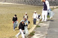 ★泡瀬　前ヌ浜、後ヌ浜及び南海岸の合同清掃を終えて★