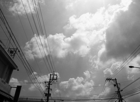 コザの空