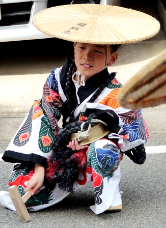 祭りの子ども