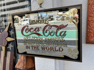 アメリカ家具 YOURS:コカコーラのパブミラー入荷