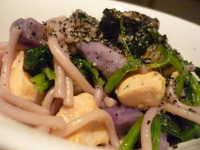 犬の手作りご飯・鮭と紫芋の黒ゴマパスタ 2009/06/05 17:44:00