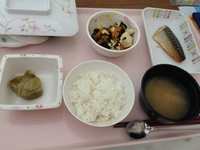 入院 4日目 昼食