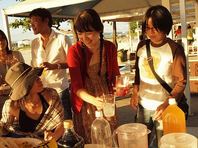 ビーチパーティーの様子　その２。。。