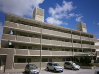 コンビニ近く。おもろまちの２ＬＤＫ。 2012/11/24 11:21:22