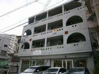 国際通り近くの１Ｋ 2012/04/23 16:46:09