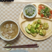 晩ごはん＊アボカドとチキン 2013/06/09 14:55:50