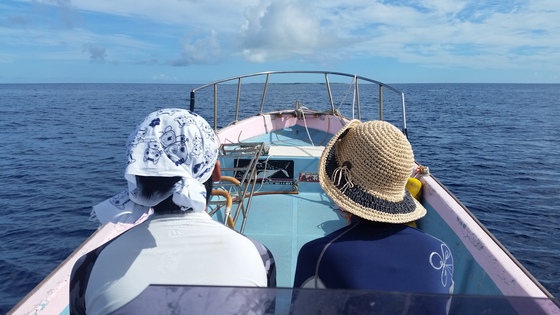 水納島渡し船からの～