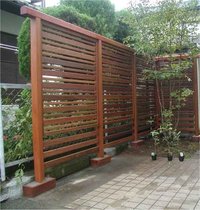 目隠しの設置 2011/09/09 13:03:56