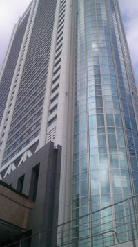 10月12日の記事 2011/10/12 10:00:32