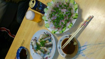 タマン(^.^)刺し身パーリー。