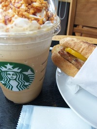 スタバにて 2011/06/19 13:33:01
