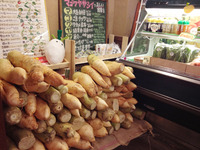 小禄店でだいこん販売しています♪ 2013/03/28 18:29:30